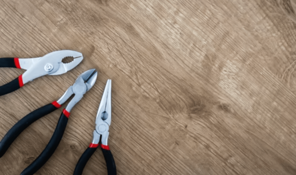 Pliers