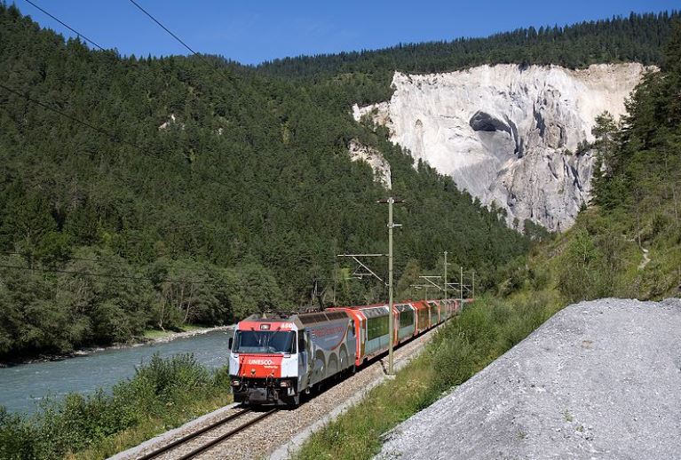 Front view of the Glacier Express