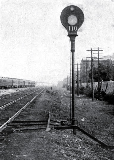Hall disc signals were used in block signal systems beginning in the 1870s.