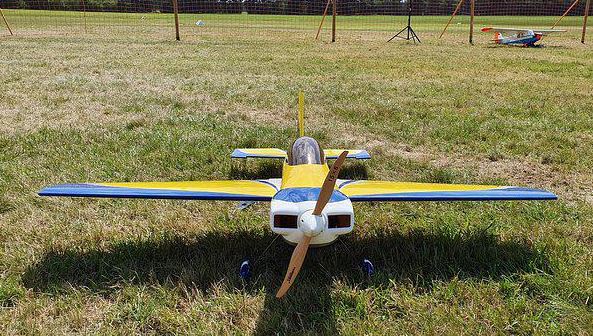 Model plane