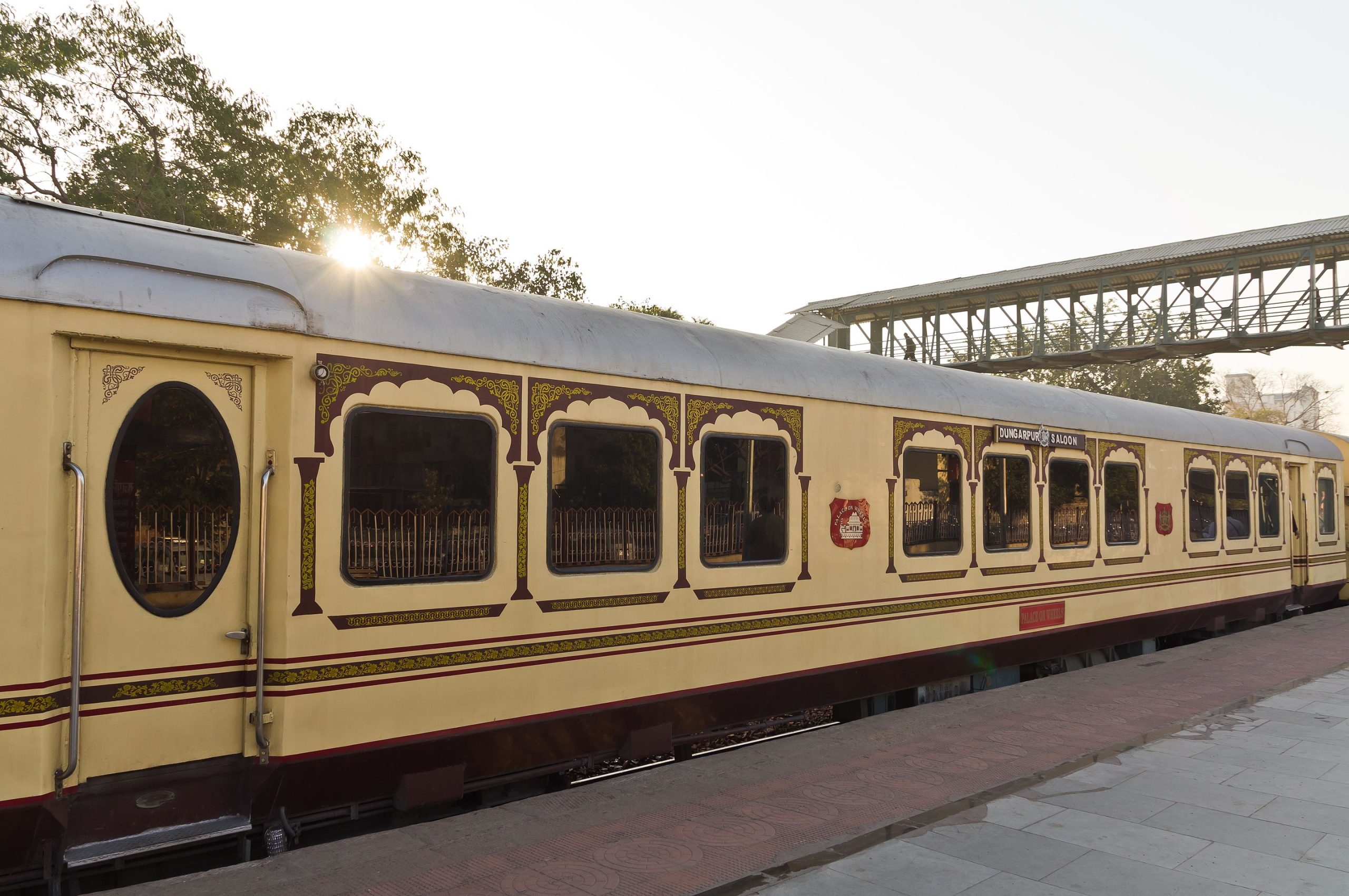 Palace on Wheels at Jaipur railway station.
