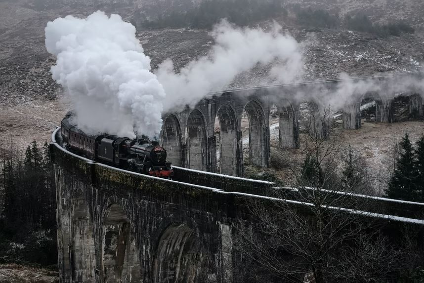 The GWR 4900 Class 5972 Olton Hall