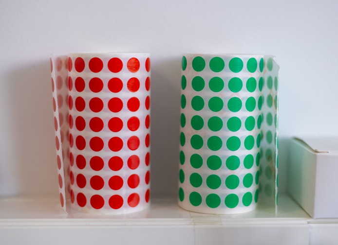 Sticky Dots
